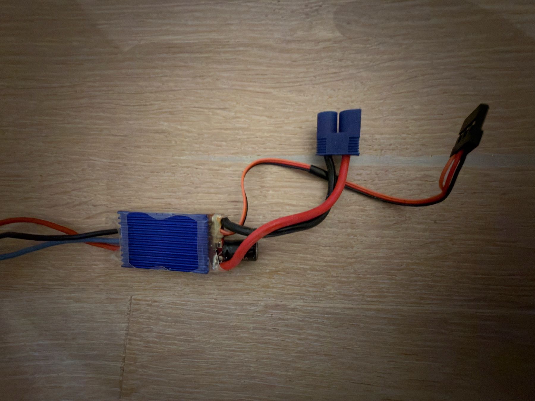 E-Flite Motoren: RC Brushless-Set: 2x E-flite Outrunner 3800Kv + 2 ESC – Gebraucht aus Uster von q1w2e3 4