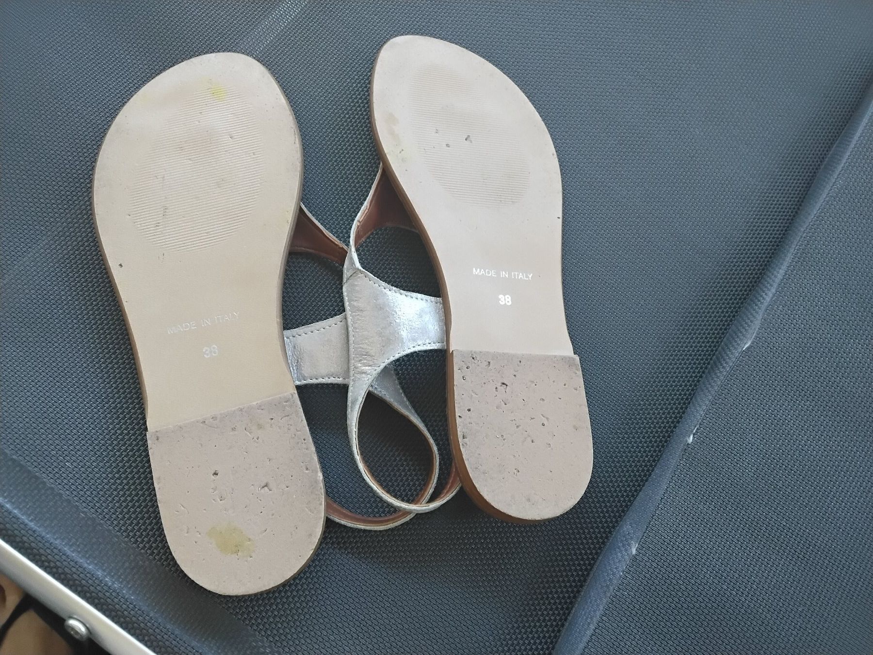 Chaussures femmes: Sandales plates Cantini Firenze dorée T38 – Neuf (Voir description) à chêne-bourg par patty190 2
