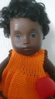 Allerliebstes dunkles Sasha Baby mit Augensternchen