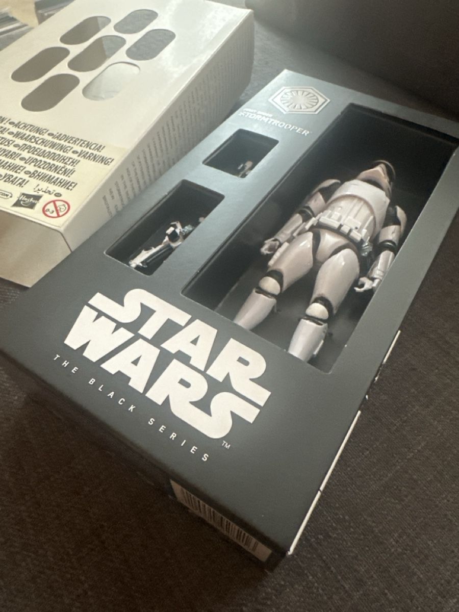 Star Wars Statuette: STAR WARS STORMTROOPER Black Series – Nuovo (secondo la descrizione) da Bern venduto da Sunne2003 2
