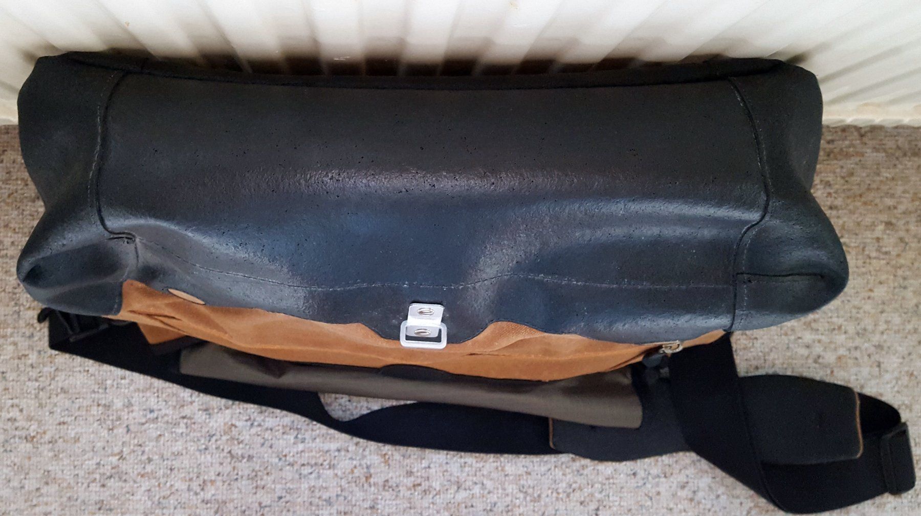 Borse: Umhängetasche Laptoptasche Overland Equipment Canvas – Usato da Unterseen venduto da bongmarley 9