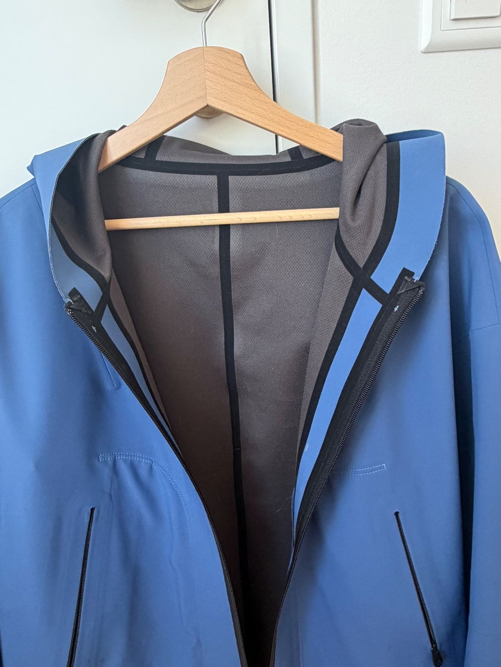 Peuterey Vestes: Regen / Windjacke Peuterey – D'occasion à Windisch par Laura_1991 1