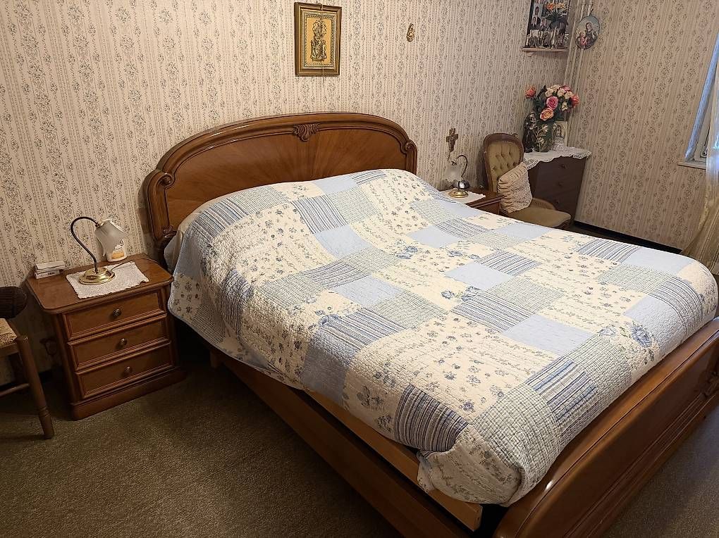 Armadi: Chambre à coucher  complète – Usato da Treycovagnes venduto da Etdemi 2