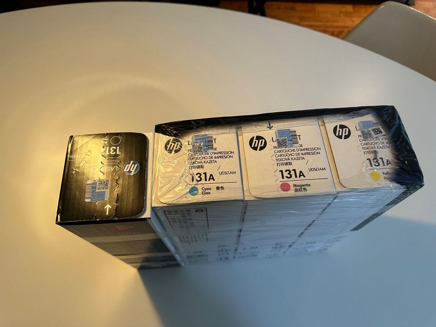 Hewlett Packard Cartucce per stampanti & toner: Toner HP Original CF210A / 131A SET mit allen vier Farben – Nuovo e nell'imballaggio originale da Ried b. Kerzers venduto da benobender 2