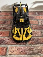 Lego Technic Bugatti Bolide gelb schwarz montiert