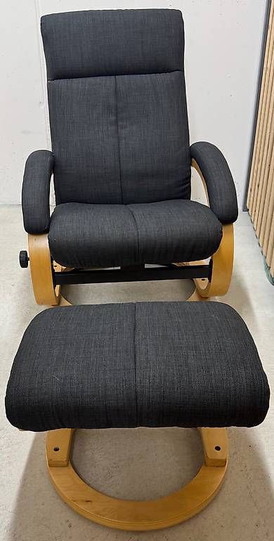 Sessel: Relaxsessel mit Hocker – Gebraucht aus Adlikon b.Regensdf von orientXpress 4