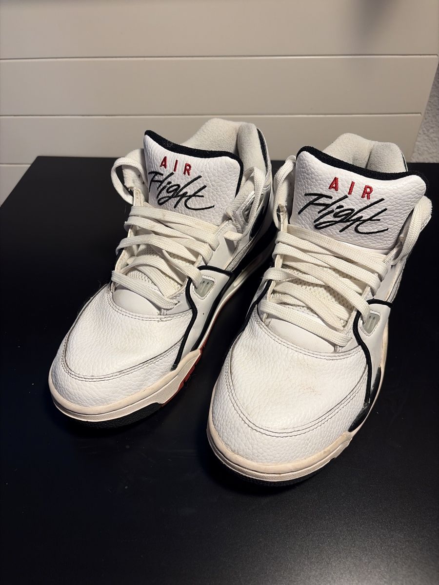 Nike Scarpe da uomo: Nike Air Flight Legacy | Gr. 42.5  – Usato da Adelboden venduto da Bercel 1