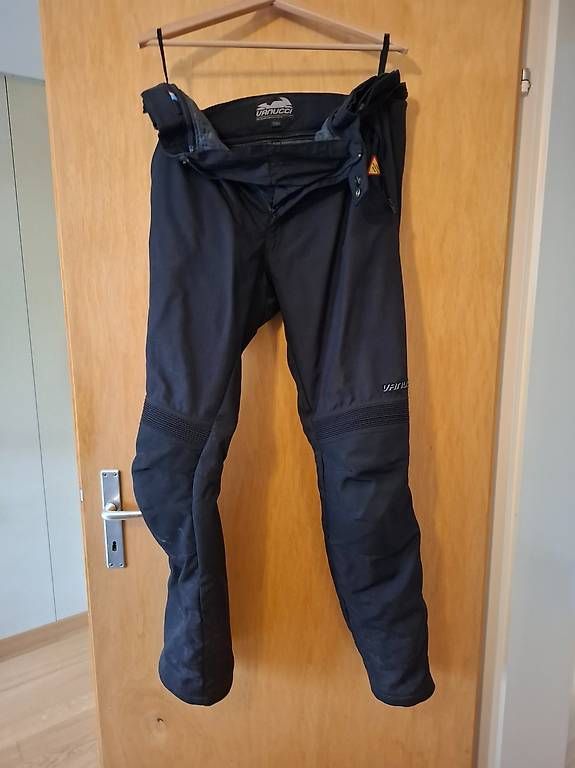 Lotti di vestiti: Motorradkleidung Einsteigerset Herren – Usato da Steinach venduto da tormen69 1