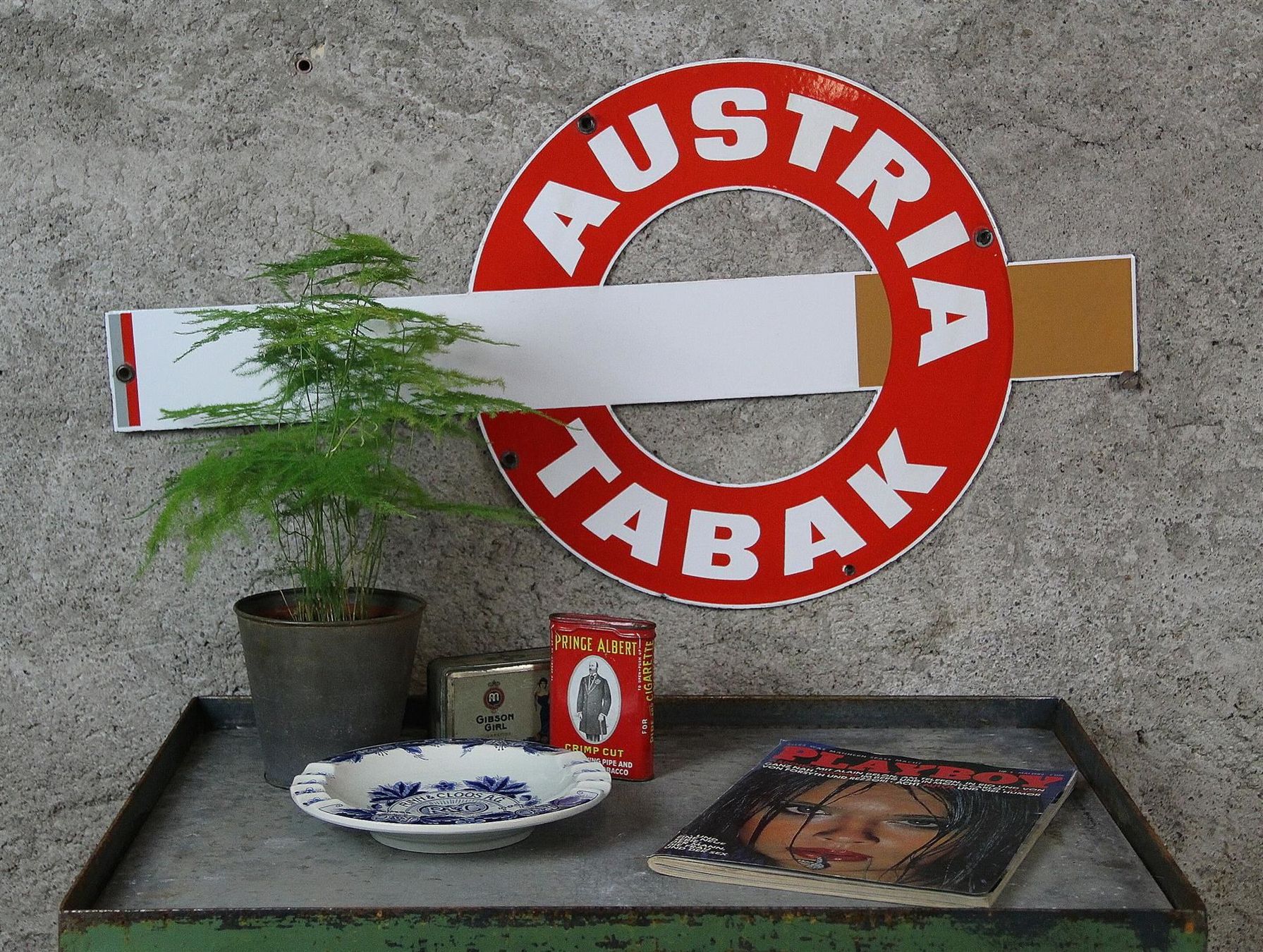 Insegne: Emailschild "Austria Tabak" – Usato da Birrwil venduto da brandschatz_birrwil 1