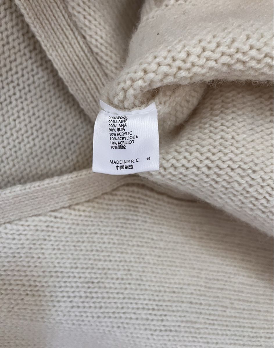 Brandy Melville Maglioni & Felpe: Cardigan Cremefarben  – Usato da Neudorf venduto da wen_9jfq 2