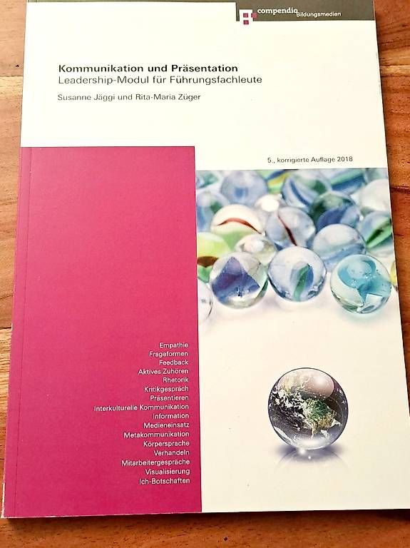 Libri: Kommunikation und Präsentation – Usato da Bern venduto da Grossenbacher2