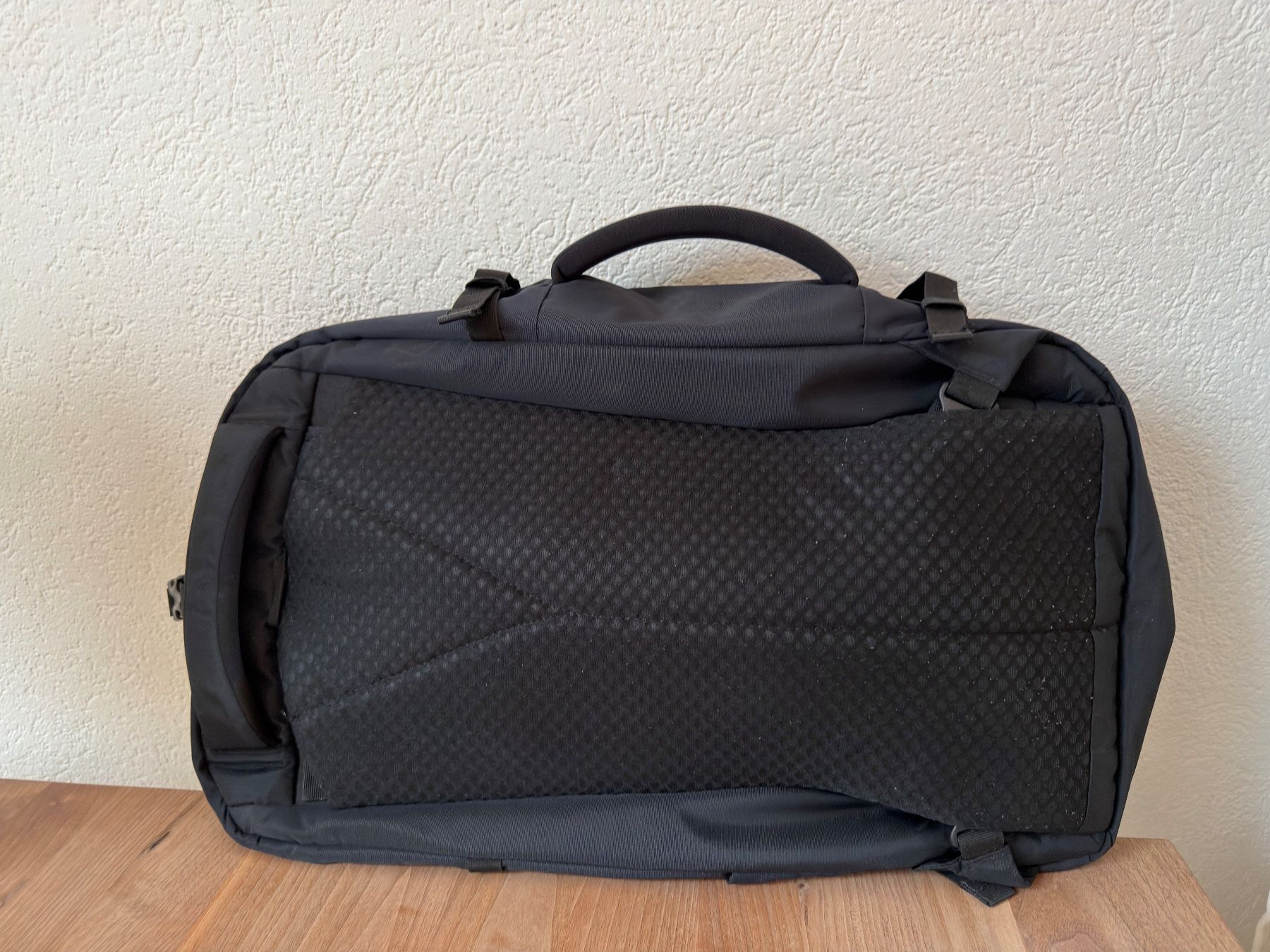Pacsafe Zaini: PACSAFE Freizeitrucksack Venturesafe EXP45 – Usato da Fahrni b. Thun venduto da chrigu6574 2