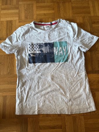 T-shirt IKKS gris en coton, taille 12 ans - très tendance!