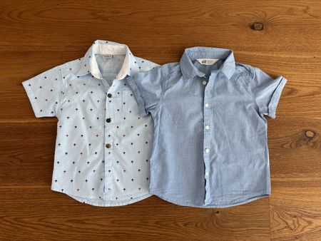 2er-Pack H&M-Hemden / Lot de 2 chemisettes H&M - 104cm