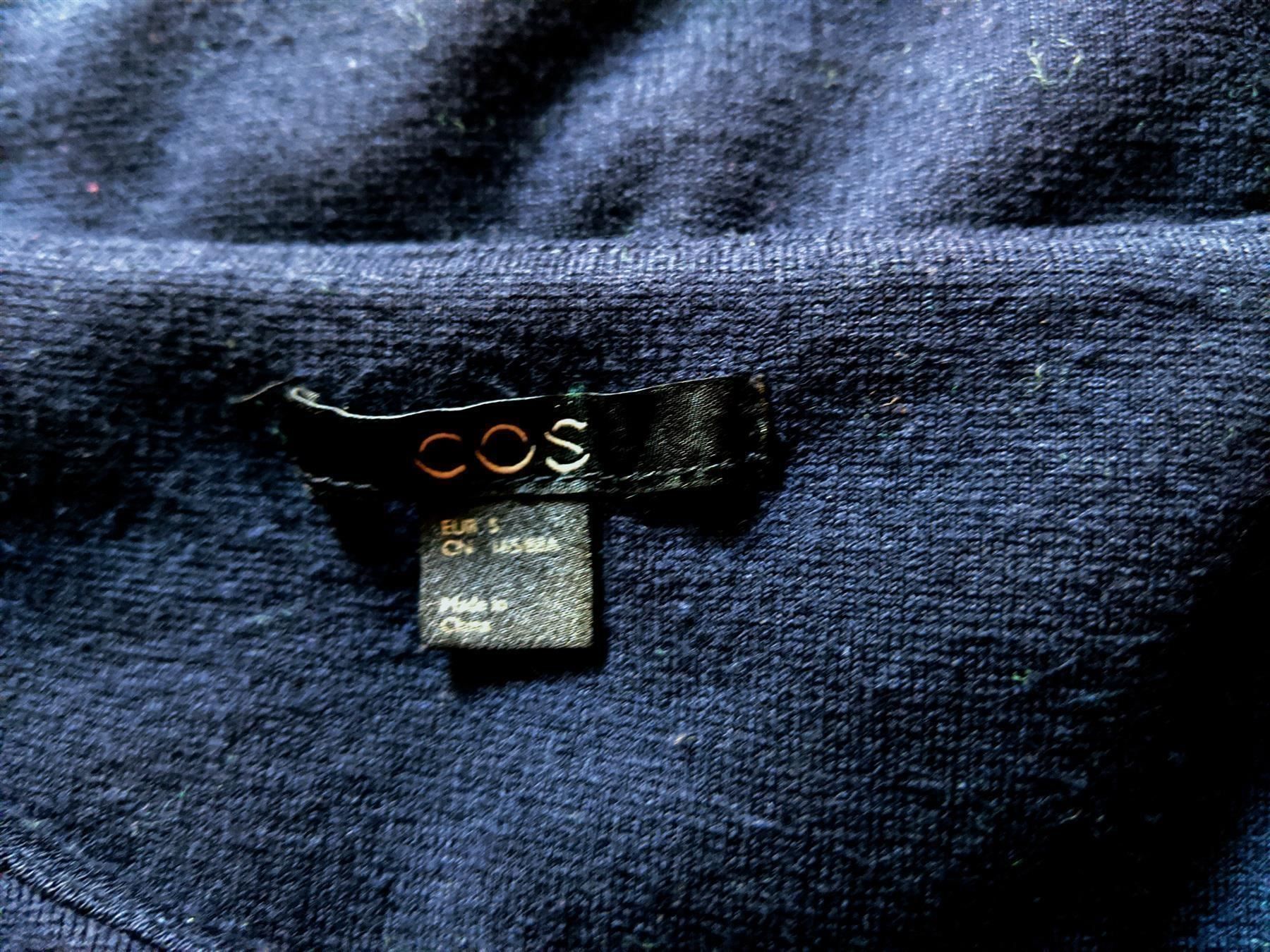 Cos Pulls & Sweat-shirts: COS : Pull marine drapé S-M-L – D'occasion à Petit-Lancy par lilycerise 5