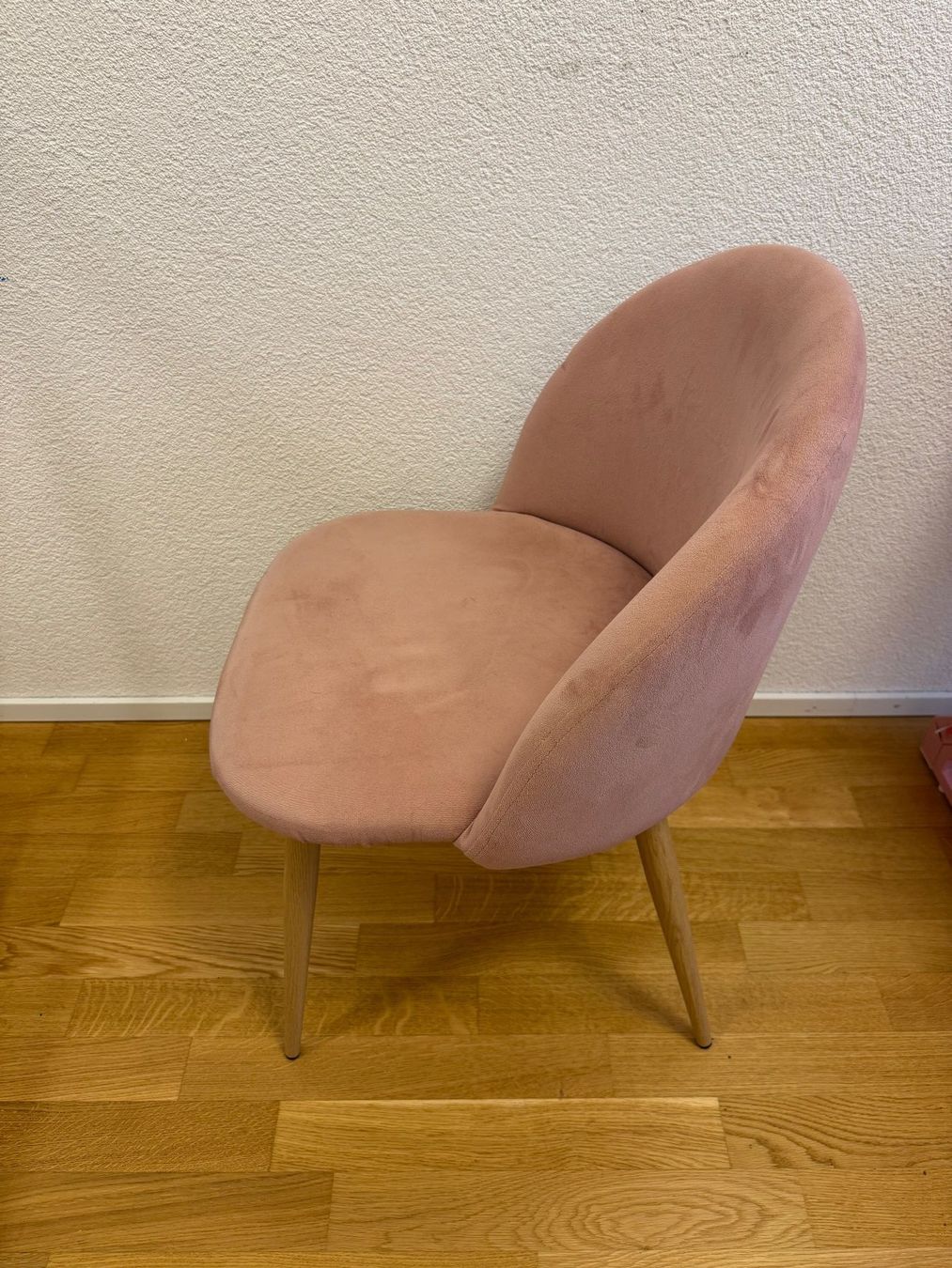 Stühle: Chaise fauteuil en velour rose – Gebraucht aus Châtelaine von sof_zlw7 1