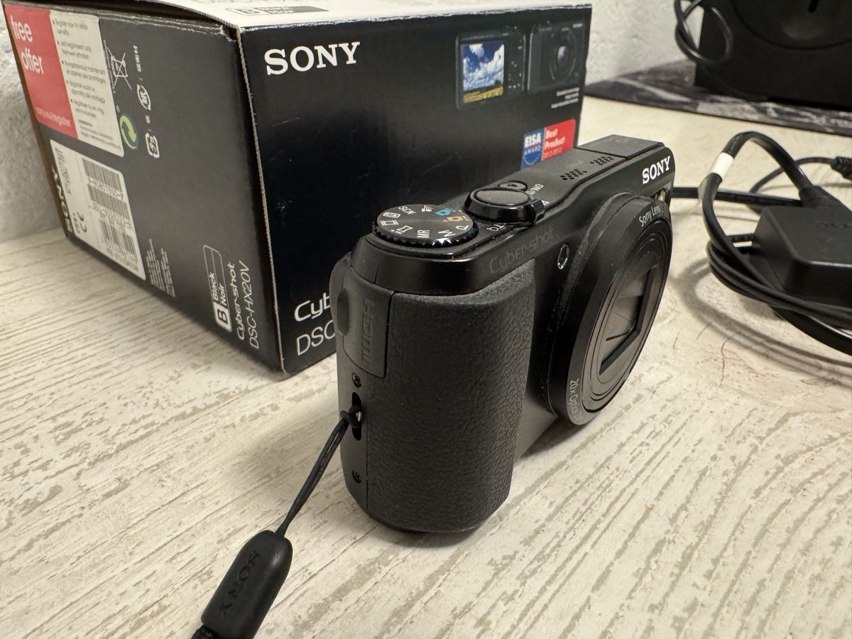 Sony Fotocamera: Sony dsc-hx20v Digitalkamera – Usato da Zunzgen venduto da milesdavis76 5