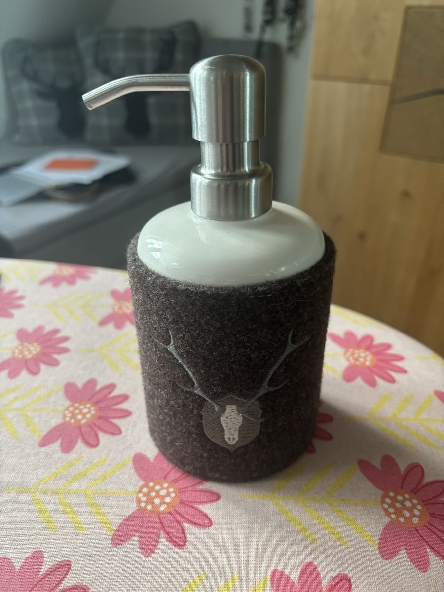 Portasapone: Seifenspender alpenchic wie neu – Usato da Lindau venduto da Mkey1