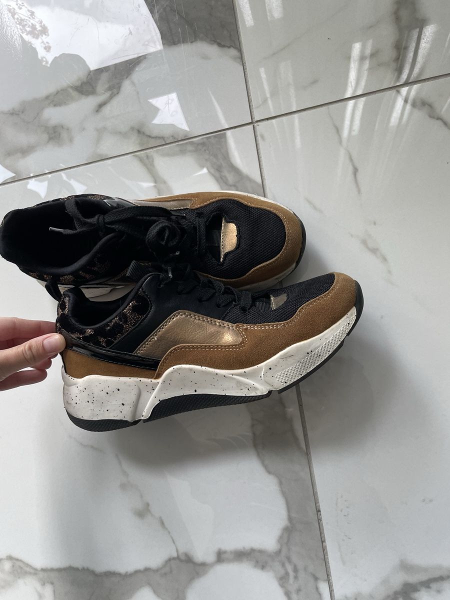 Scarpe da donna: Bullboxer Sneaker – Usato da Frauenfeld venduto da fab_8v7g 1