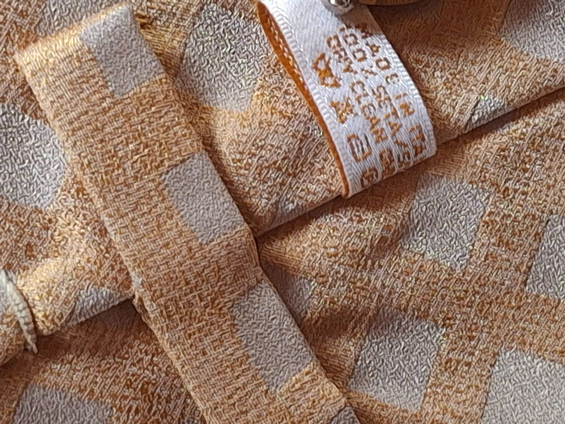 Bulgari Cravatte: Cravate 100% soie marque Bulgari – Usato da Villiers venduto da san_jn5w 5