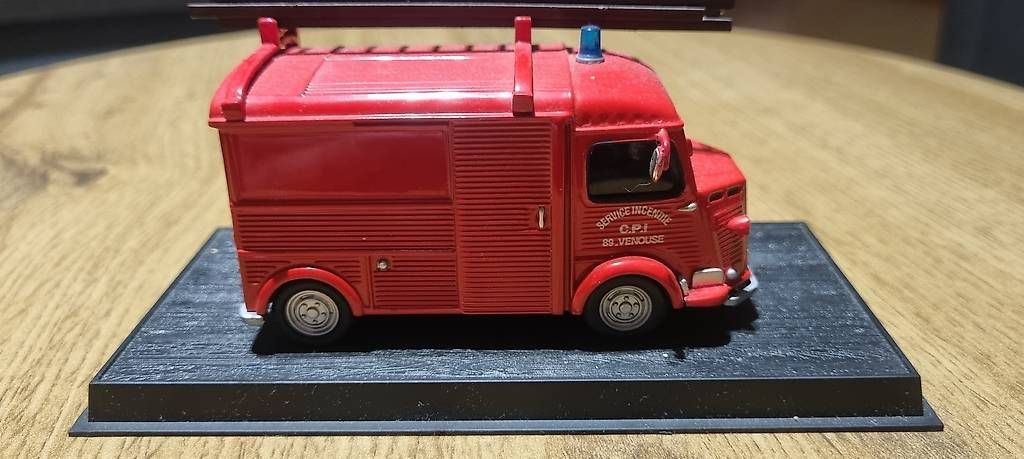 Modellini d'auto: Feuerwehr Citroen – Usato da Landquart venduto da Predi91 2