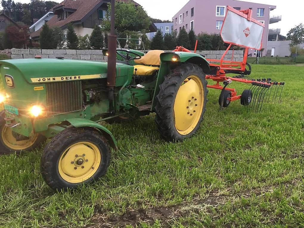 Trattori: John Deere 1020, Jg. 1969 – Usato da Schötz venduto da Ivo1