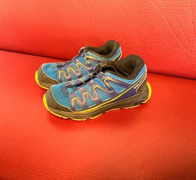 Salomon Scarpe per ragazzi: Salomon Wanderschuhe Grösse 33 – Usato da Lömmenschwil venduto da classico01 2