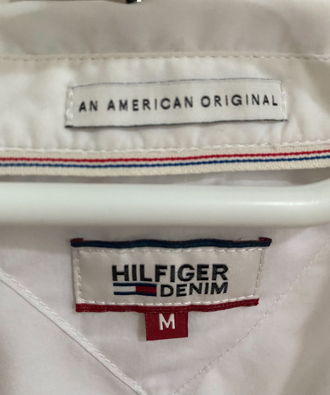 Tommy Hilfiger Camicette: Tommy Hilfiger Bluse .! 🌸 – Usato da Opfikon venduto da Luis144 1
