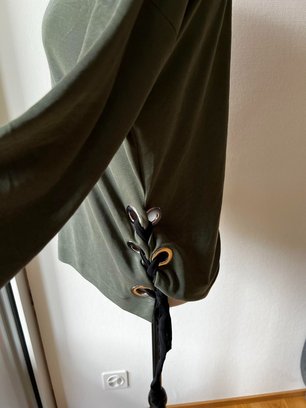 Stradivarius Blusen: ✨Bluse Stradivarius M  ✨ – Gebraucht aus Riehen von edu_92w7 2