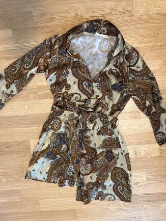 Kleid Langarm Paisley Muster Grösse M guter Zustand
