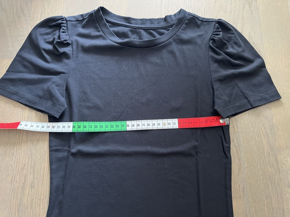 Only T-shirt: Body Only – Usato da Kriens venduto da Luzernerin_K 2