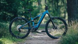 Cube Stereo Hybrid one44 slx M