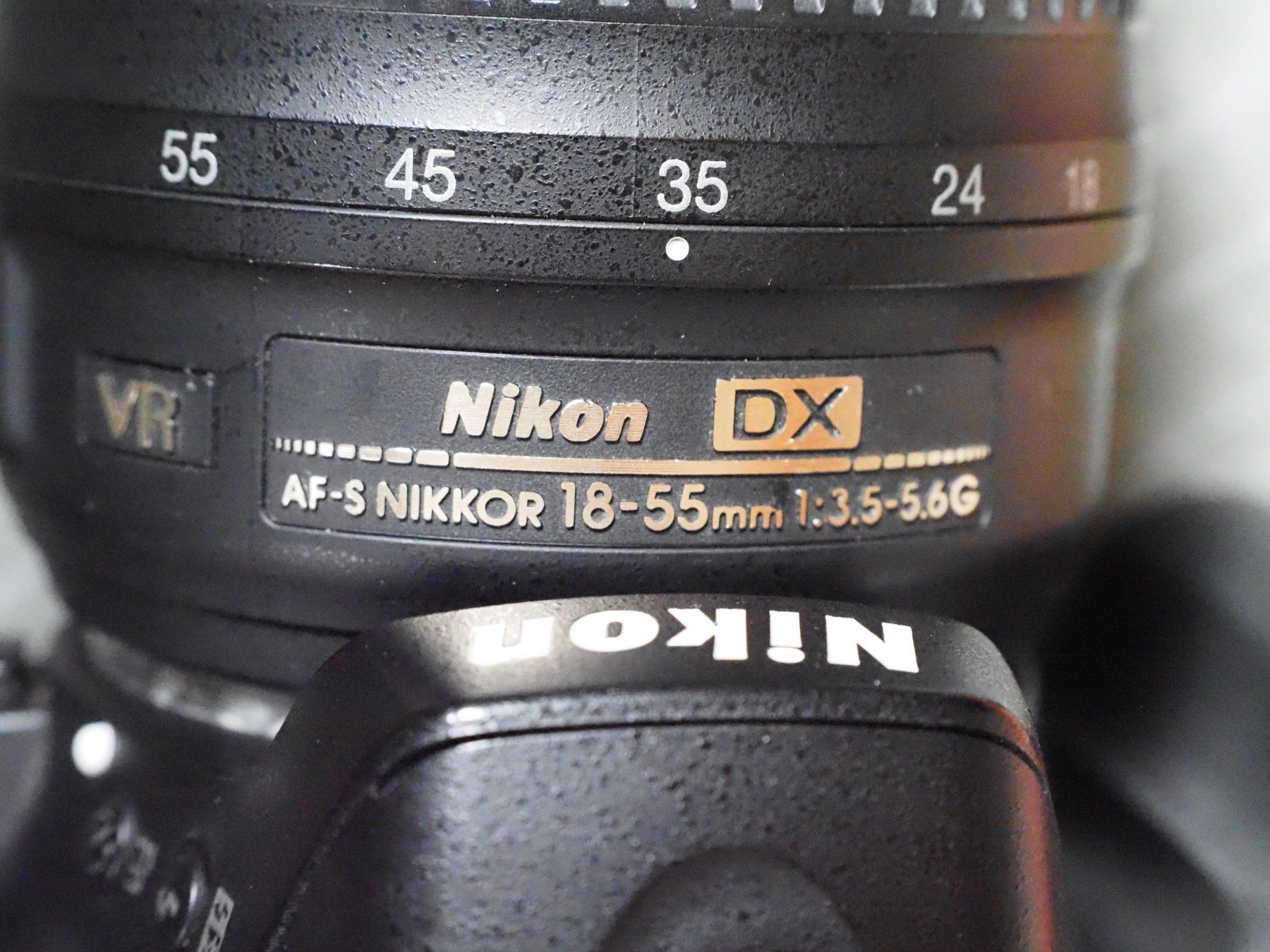 Nikon Fotocamera: Nikon Kamera D5100 mit passenden Bücher – Usato da Landschlacht venduto da Ekkesir 3