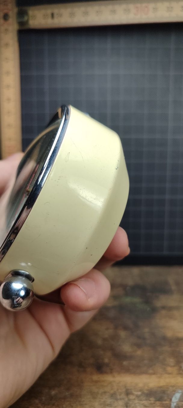 Sveglie: Wunderschöner alter Wecker Nr84 Made in China – Usato da Gelterkinden venduto da MYSTOREFORYOU4460 5