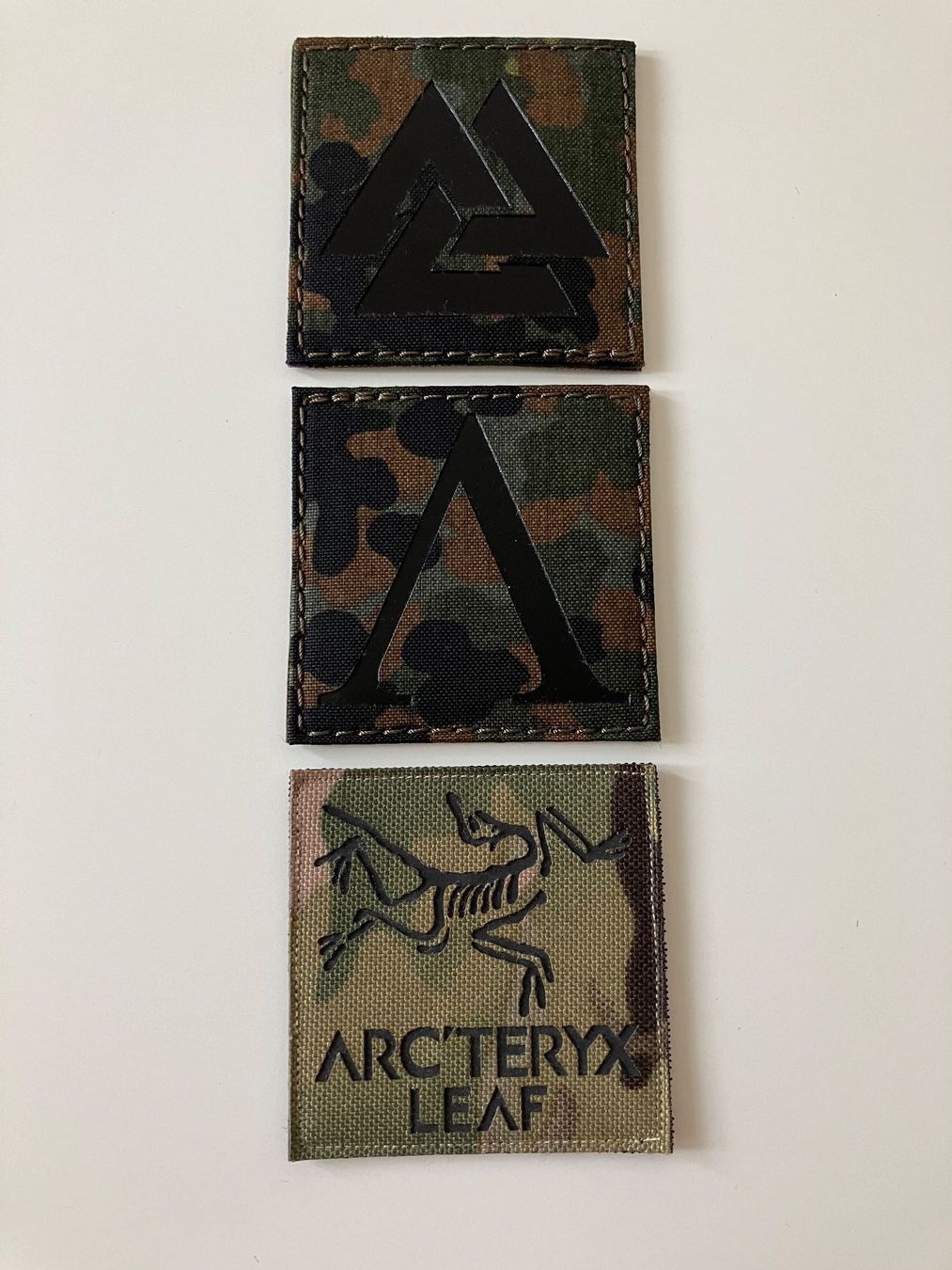 Toppe: Un patch Arc'teryx Leaf + 2 autres – Usato da Neuchâtel venduto da Luta80 8