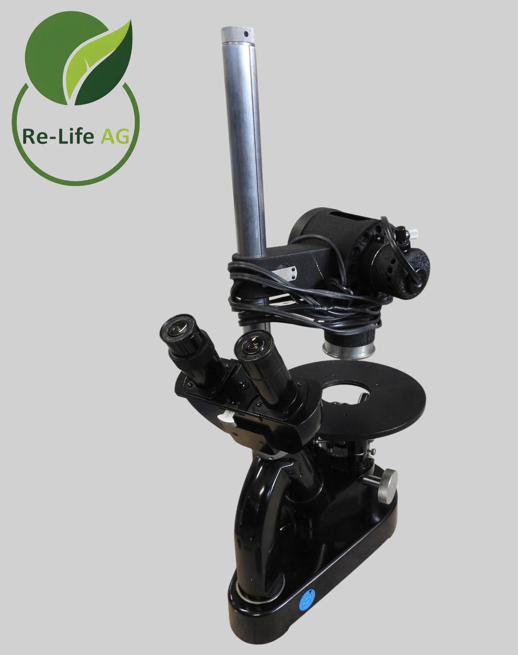 Leitz Mikroskopie: Leitz Wetzlar Vintage Inverted Optical Microscope – Gebraucht aus Reinach BL von Re-LifeAG_Labor