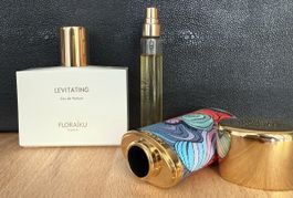 LEVITATING VON FLORAIKU