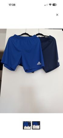 Lot de deux shorts de sport Adidas bleu marine et bleu