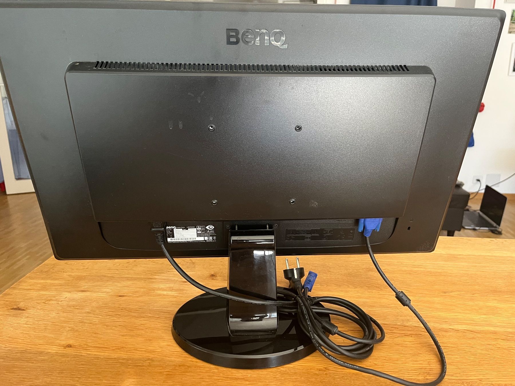 Monitor: Écran / Screen / Moniteur 34x57.5cm – Usato da Genève venduto da PaquisPaquis2 1
