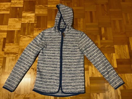 Sehr schöne Jacke mit Kapuze