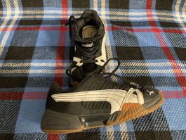 Schwarze Puma Hallenschuhe, Top Zustand, Grösse 31