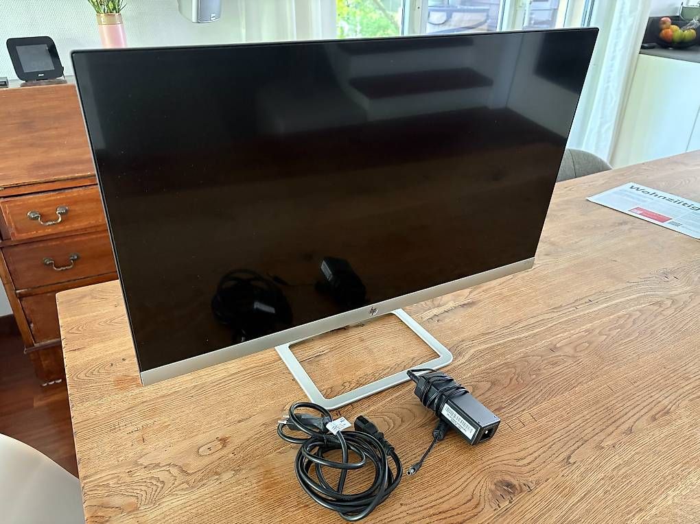 Monitor: HP 27es Monitor – Usato da Fällanden venduto da Carioca30