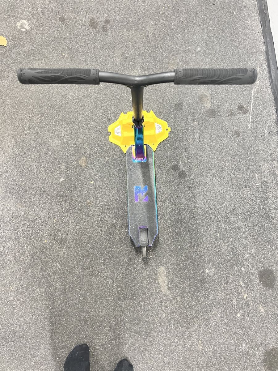 Kickboard: Root Type R Mini Stunt Scooter Rainbow in gutem Zustand – Usato da Teufen AR venduto da Fabe 5