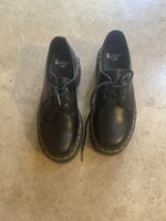 Dr. Martens Schnürschuhe Schwarz Plattform Grösse 39