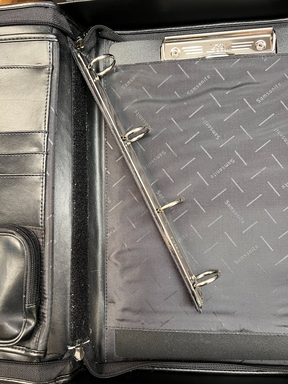 Samsonite Valigie & Borse: Samsonite Aktenmappe / Schreibmappe Leder – Nuovo (secondo la descrizione) da Lodrino venduto da Stema 4