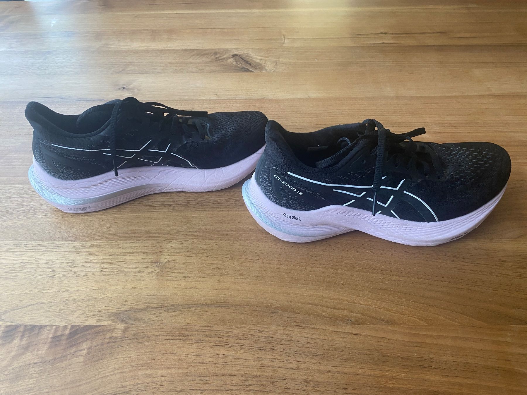 Asics Scarpe da donna: Asics GT-2000 12 Laufschuhe, Grösse 38 – Usato da Binz venduto da chr_5ljt 1