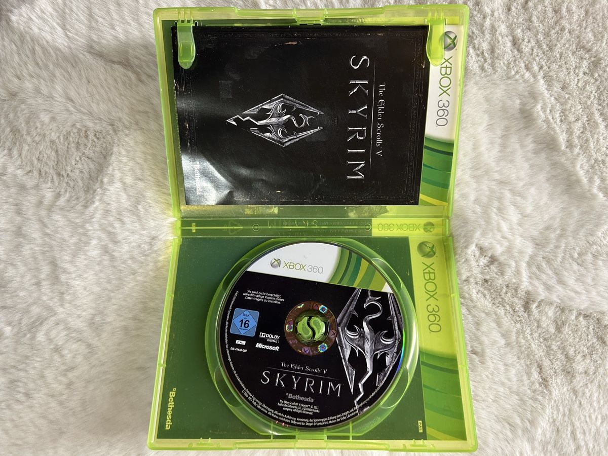 Microsoft Giochi: Skyrim - The Elder Scrolls V - Xbox 360 – Usato da Aeschi b. Spiez venduto da davidS744 2