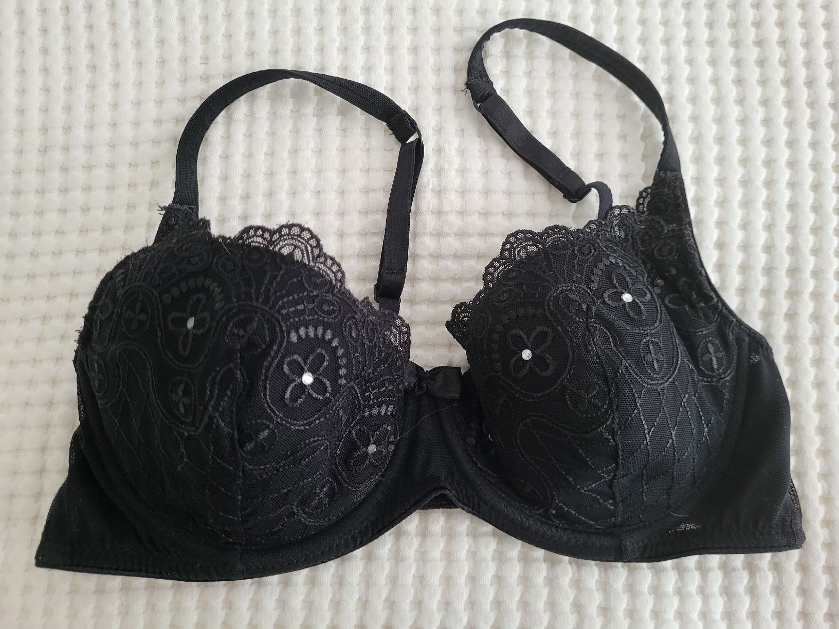Altra biancheria intima: Schwarzer BH  – Usato da Therwil venduto da Hexe13