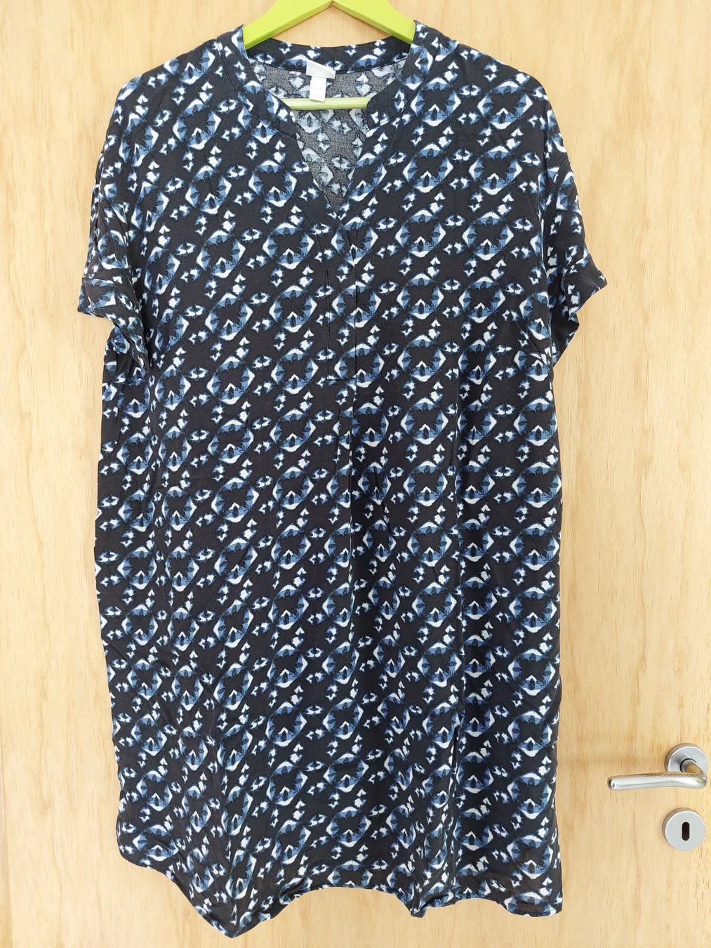 H&M Vestiti: Kleid Gr. M H&M – Usato da Schmitten FR venduto da ReniStern