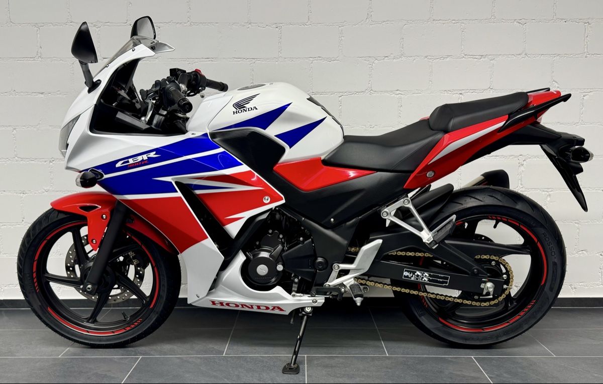 Honda Strada: Honda CBR 300R ABS – Usato da Urdorf venduto da SchmidliMotos 1